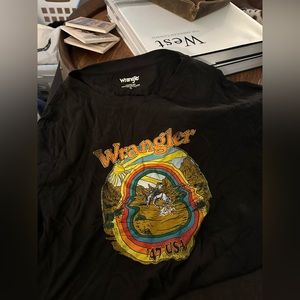 Wrangler graphic tee size xl
